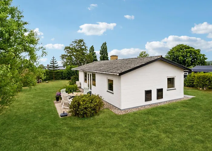 Stunning In With Wifi Bogense